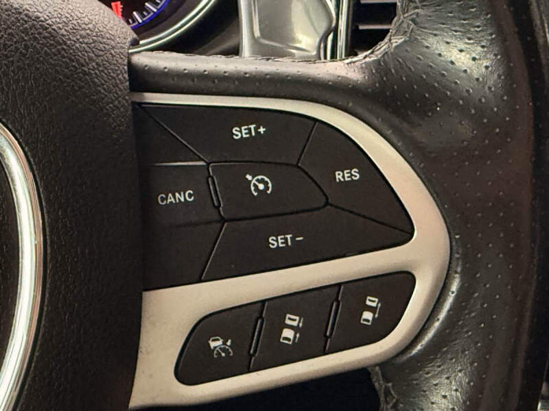 2020 Jeep Grand Cherokee SRT