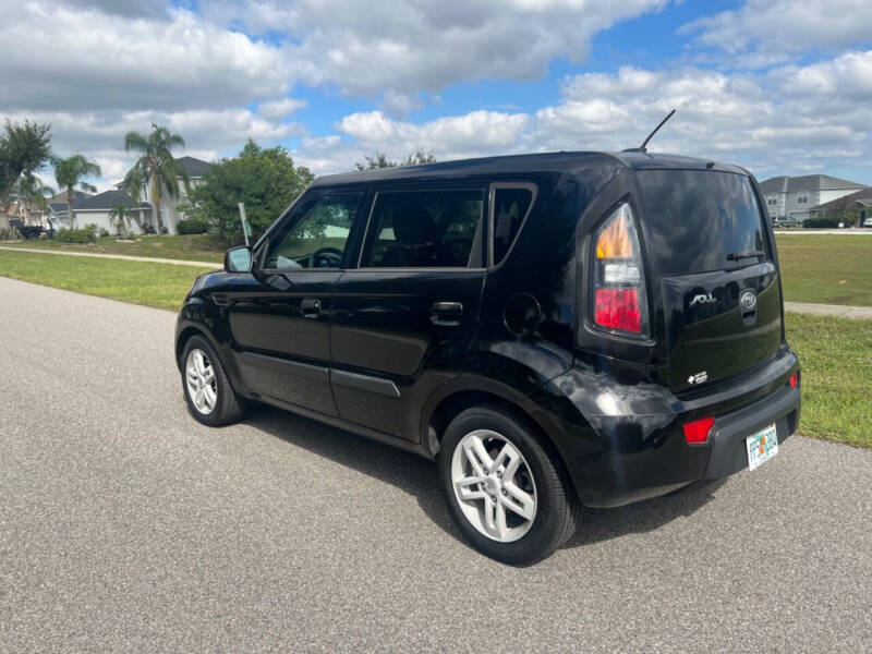 2010 Kia Soul +