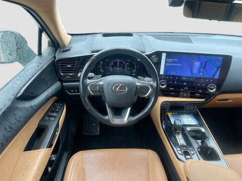 2024 Lexus NX 450h+