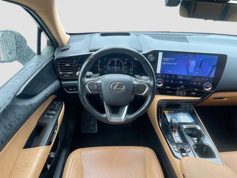 2024 Lexus NX 450h+