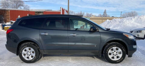 2009 Chevrolet Traverse for sale at Highway 13 One Stop Shop/R & B Motorsports in Jamestown ND