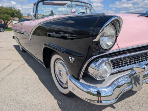 1955 Ford Sunliner