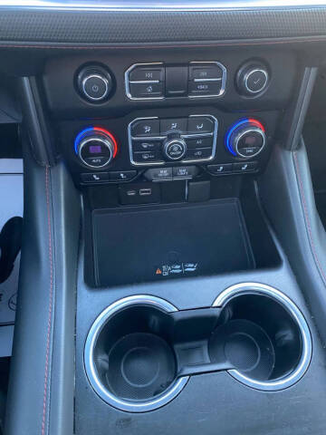 2021 Chevrolet Suburban RST