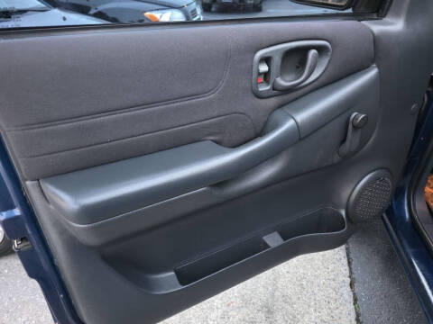 2005 Chevrolet Blazer LS