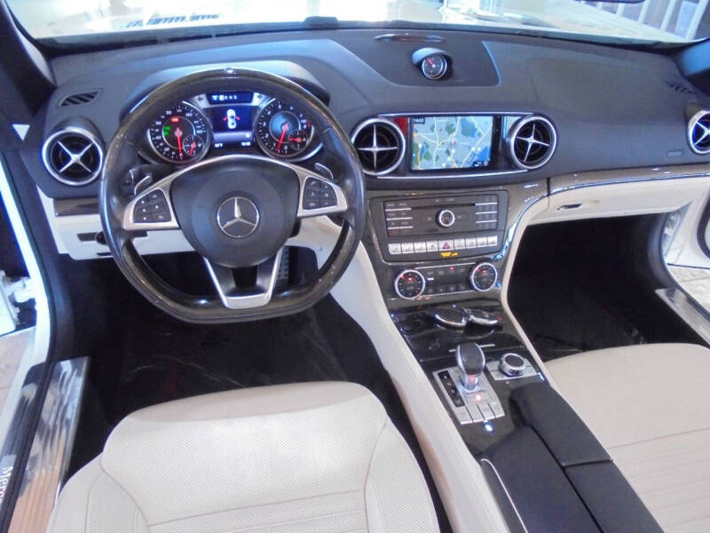 2017 Mercedes-Benz SL-Class SL 550 designo Edition