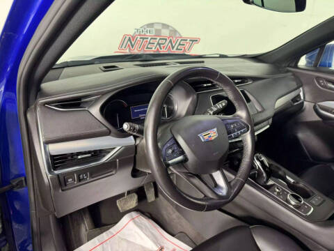 2021 Cadillac XT4 Premium Luxury