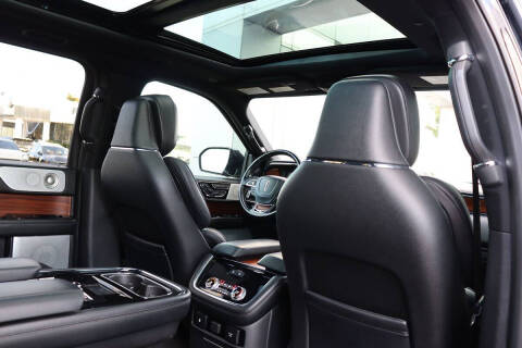 2019 Lincoln Navigator L Reserve