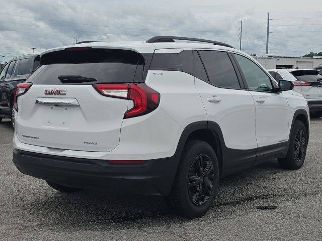 2024 GMC Terrain SLE