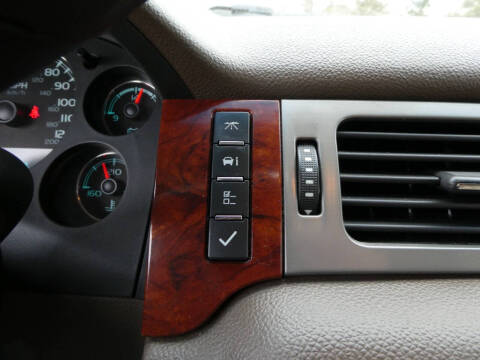 2013 Chevrolet Suburban LTZ