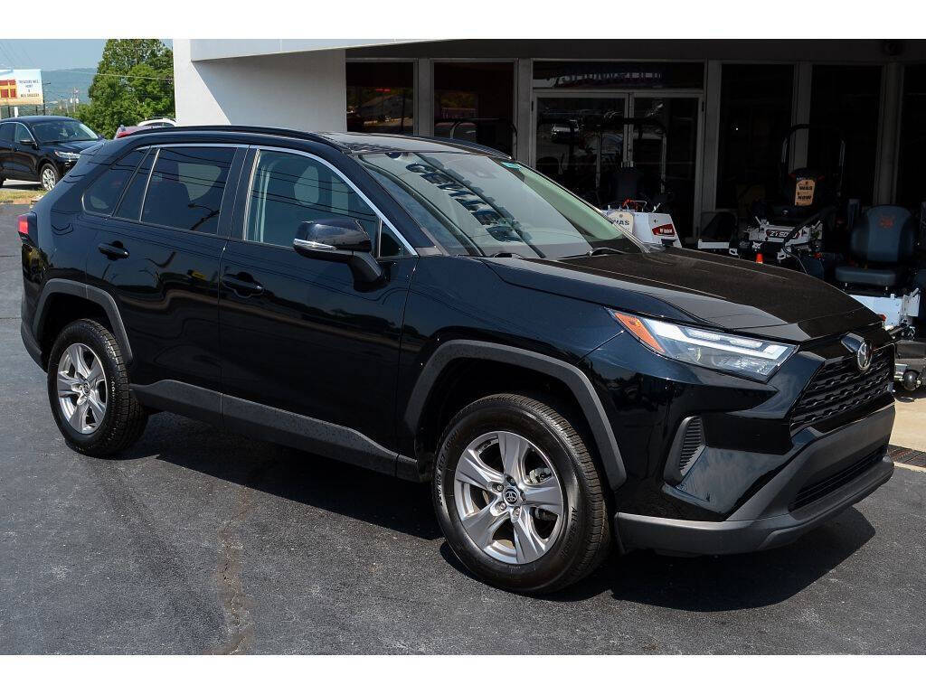 2022 Toyota RAV4 for sale at EARL DUFF PRE-OWNED CENTER in Harriman, TN