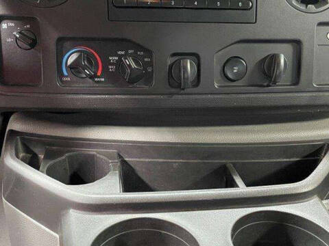 2013 Ford E-Series E-250