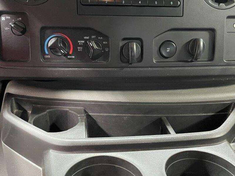 2013 Ford E-Series E-250