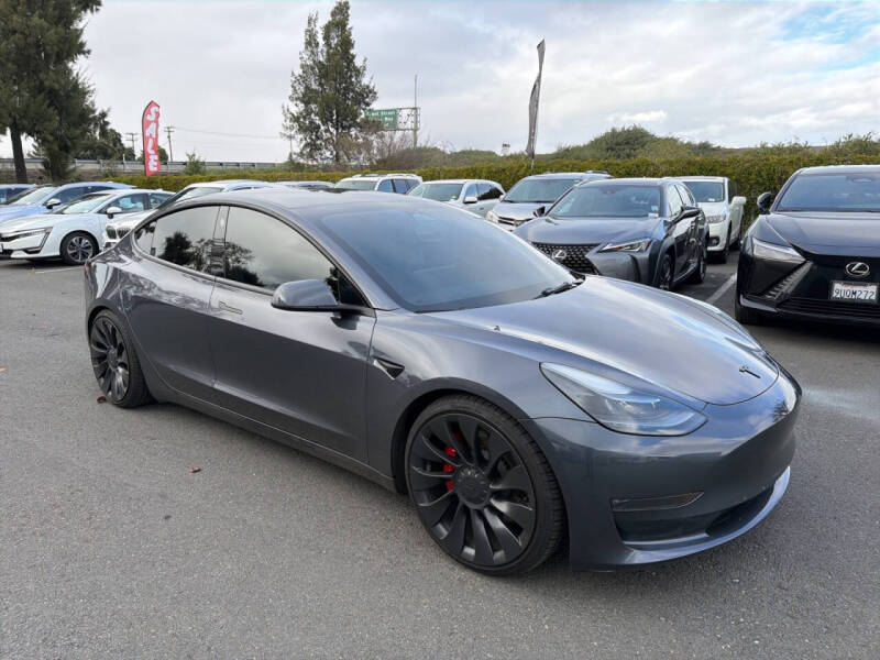 2023 Tesla Model 3 Performance