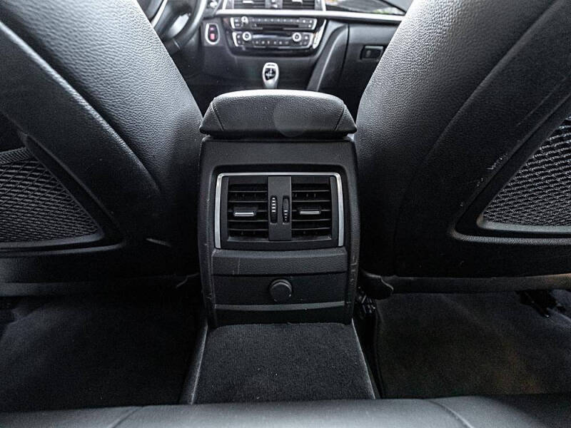 2016 BMW 3 Series 328i