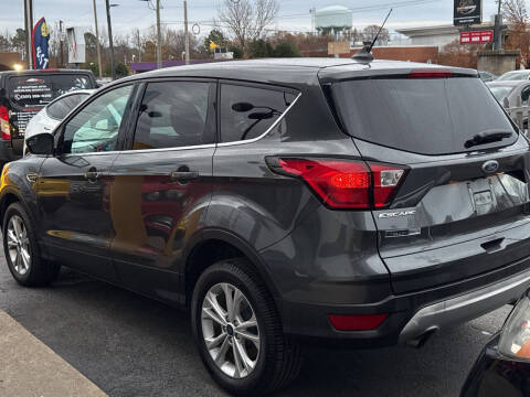 2019 Ford Escape SE