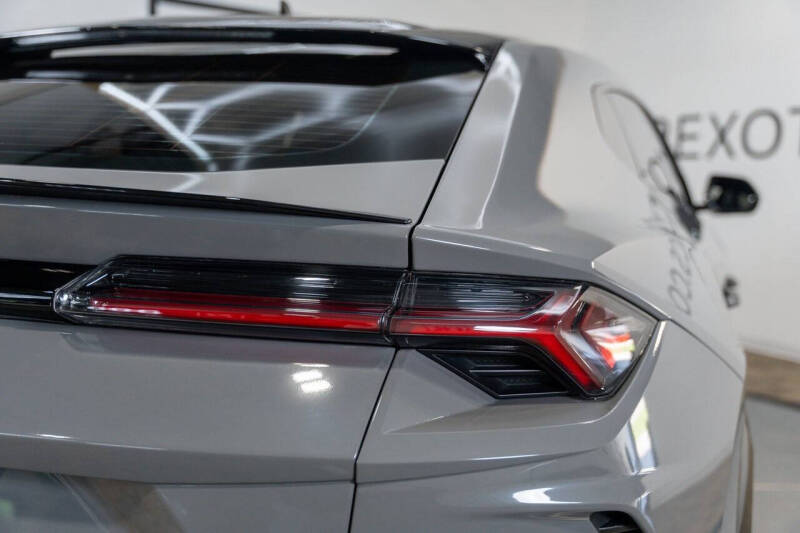 2019 Lamborghini Urus