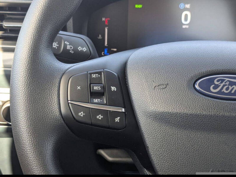 2025 Ford Maverick XL