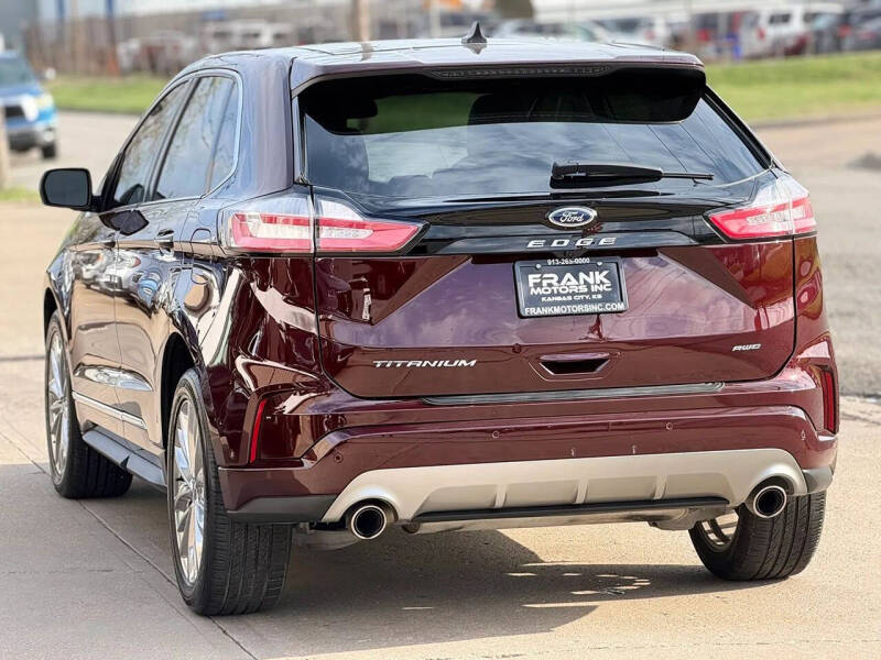 2024 Ford Edge Titanium