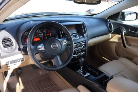 2010 Nissan Maxima