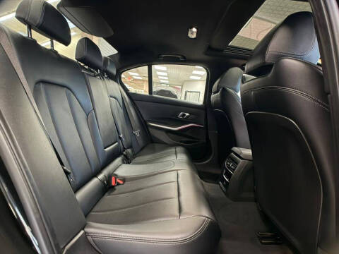 2024 BMW 3 Series 330i xDrive