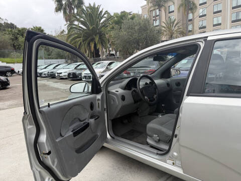 2005 Chevrolet Aveo LT
