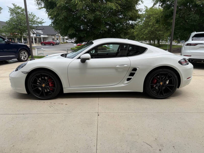 2024 Porsche 718 Cayman S