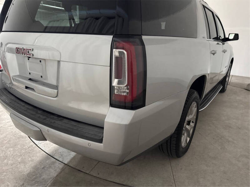 2018 GMC Yukon XL SLE