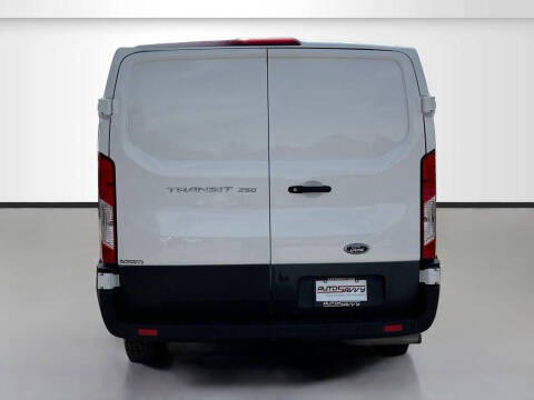2023 Ford Transit