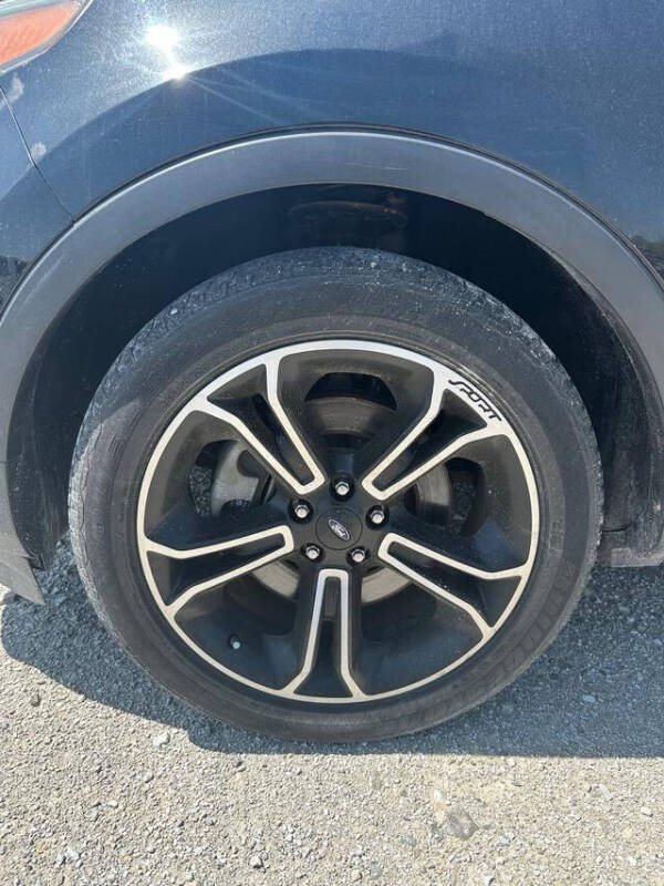 2015 Ford Explorer Sport