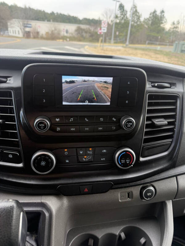 2022 Ford Transit 250