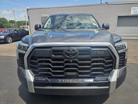 2022 Toyota Tundra Limited HV