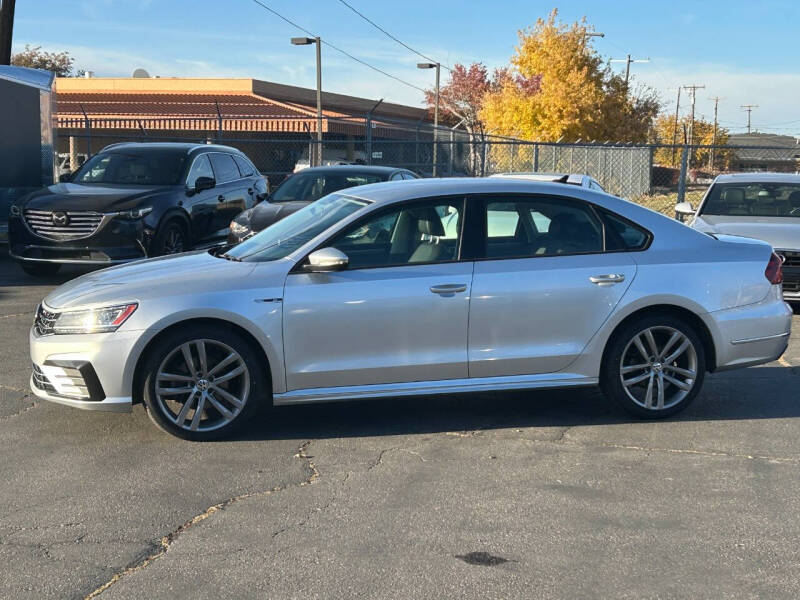 2018 Volkswagen Passat 2.0T R-Line