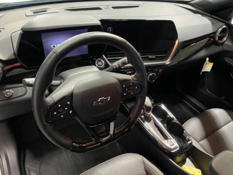 2024 Chevrolet Trax RS