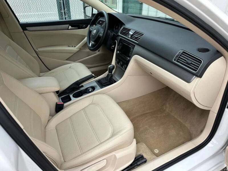 2014 Volkswagen Passat