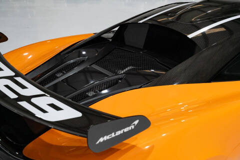 2020 McLaren 620R