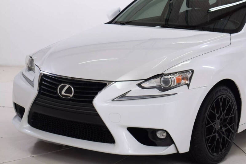 2015 Lexus IS 250 Crafted Line