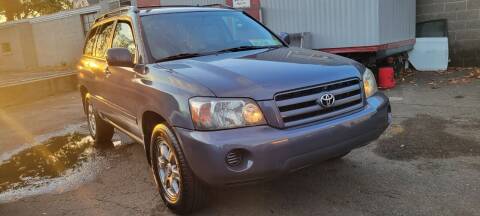 2005 Toyota Highlander for sale at G&K Consulting Corp in Fair Lawn NJ