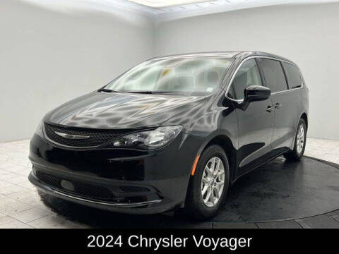 2024 Chrysler Voyager LX
