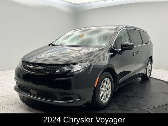 2024 Chrysler Voyager LX