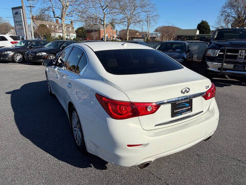 2015 Infiniti Q50 Premium