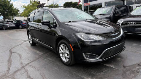 2018 Chrysler Pacifica Touring L