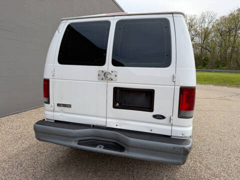 2007 Ford E-Series E-150
