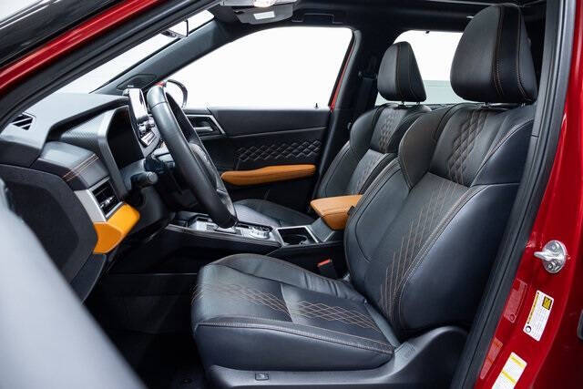 2023 Mitsubishi Outlander PHEV SEL