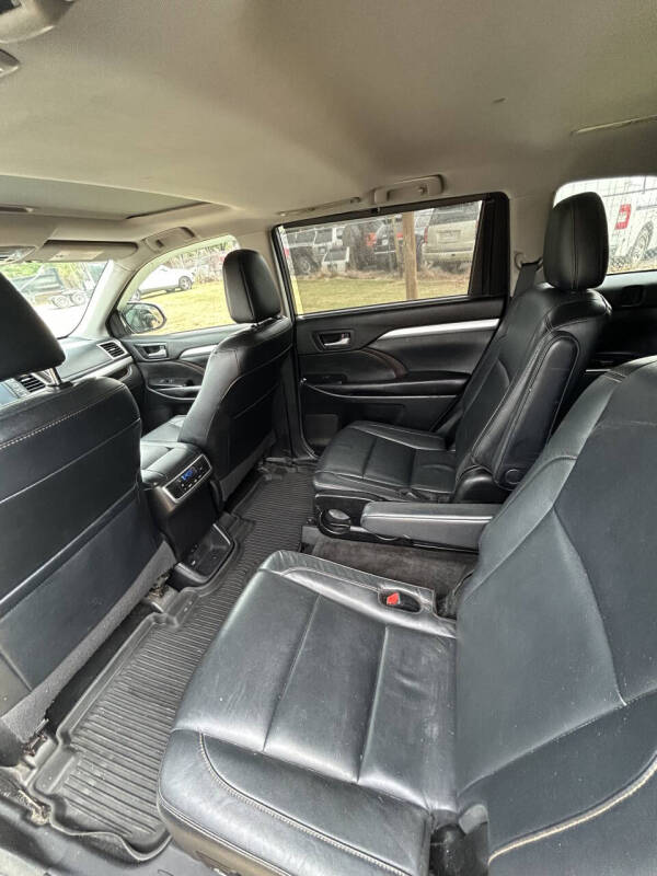 2017 Toyota Highlander XLE