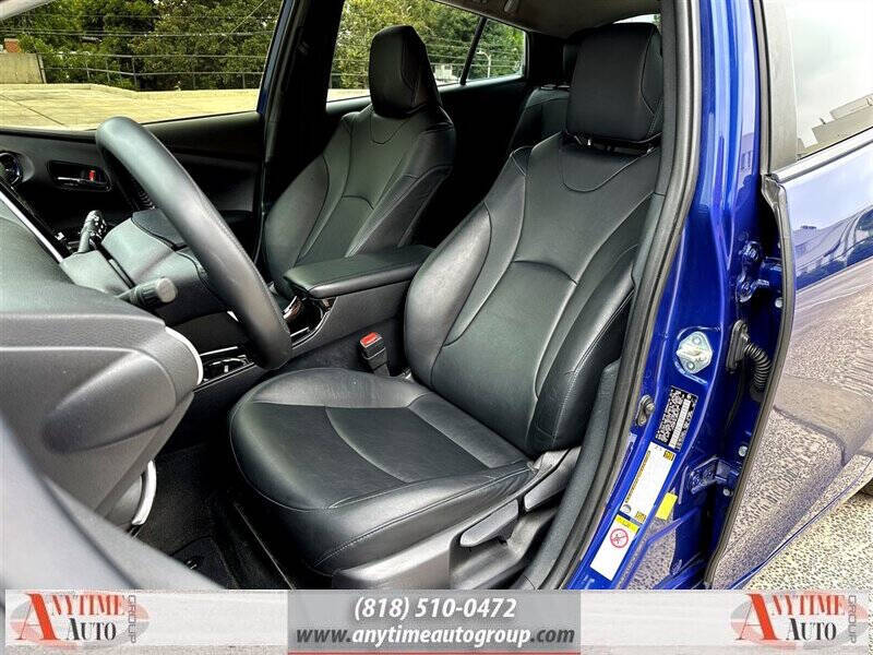 2018 Toyota Prius Three Touring