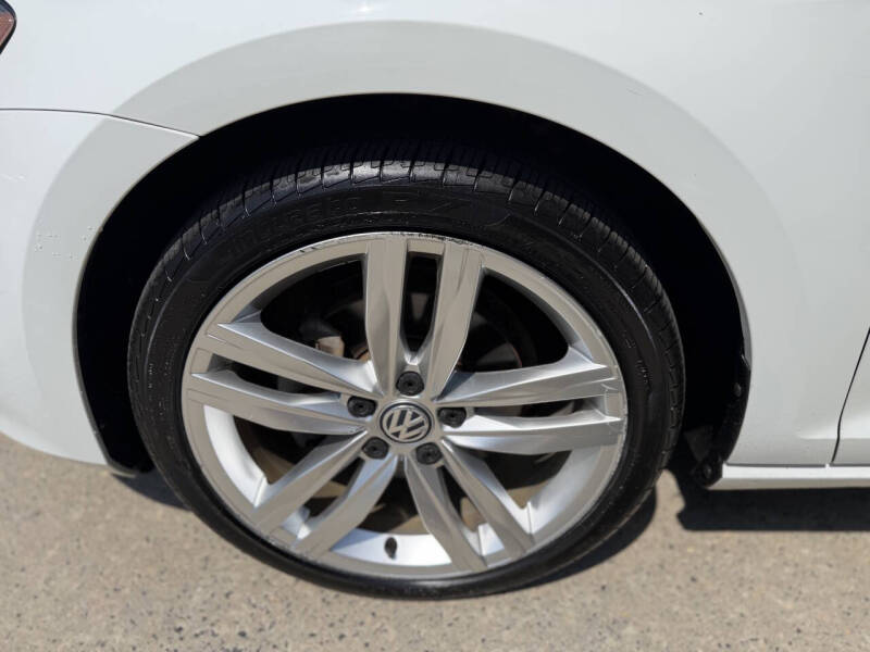 2015 Volkswagen Golf TSI SEL