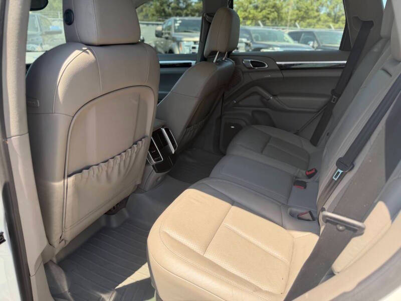 2013 Porsche Cayenne