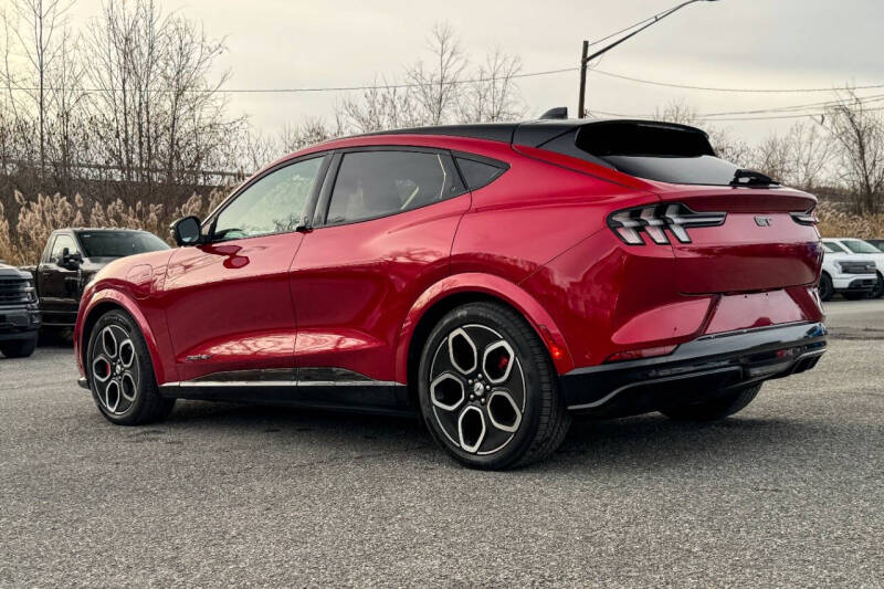 2022 Ford Mustang Mach-E GT