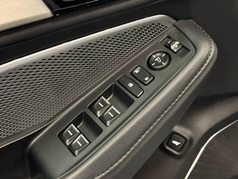 2025 Acura MDX SH-AWD