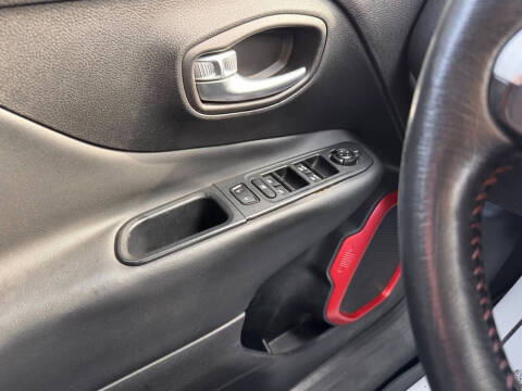 2016 Jeep Renegade Trailhawk